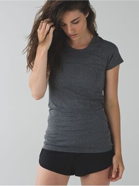 Lululemon Swiftly Tech Short Sleeve Crew